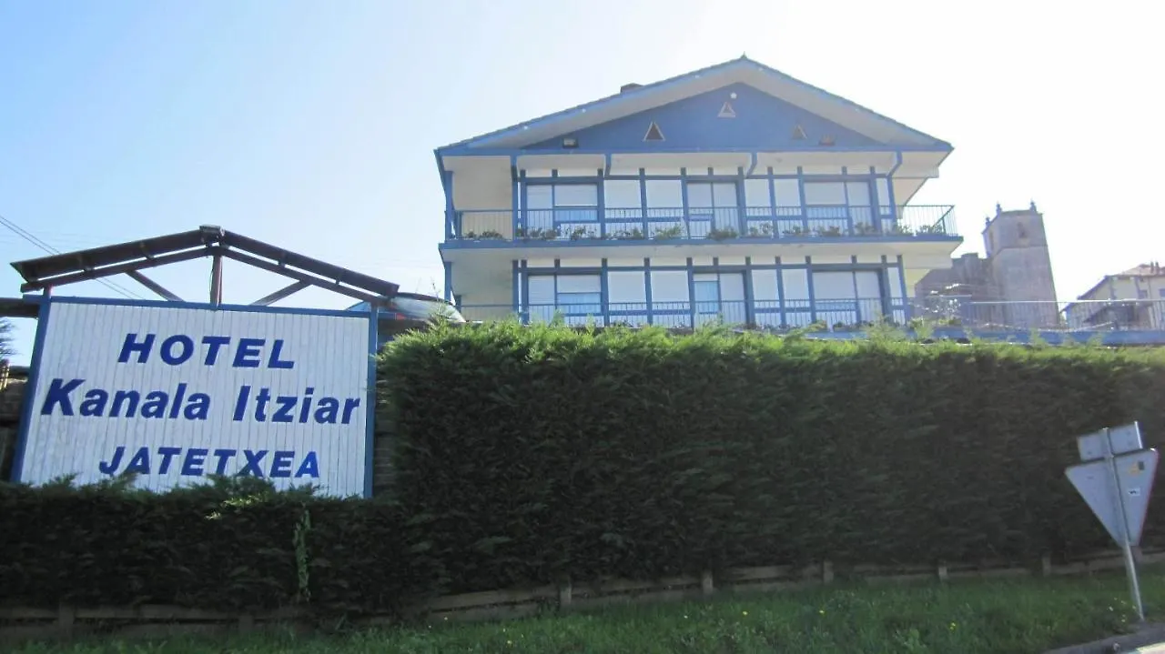 **  Hotel Kanala Deba España